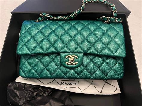 18s emerald green chanel|chanel color chart.